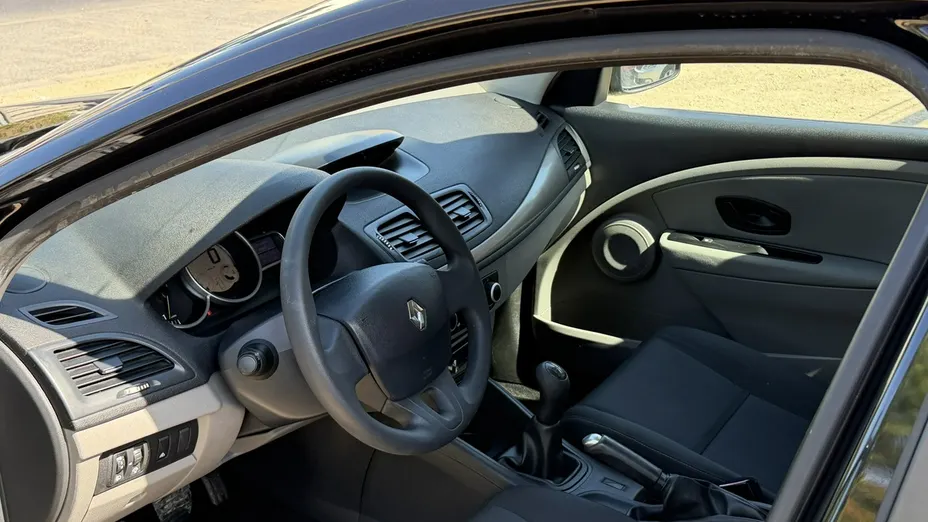 RENAULT Megane -