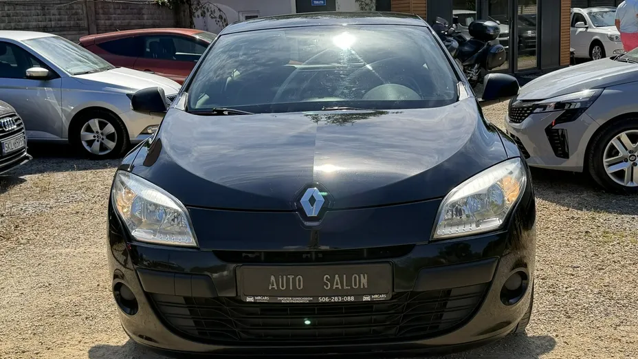 RENAULT Megane -