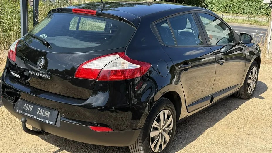 RENAULT Megane -