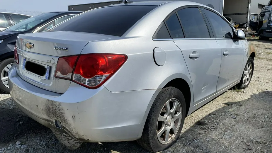 CHEVROLET Cruze -