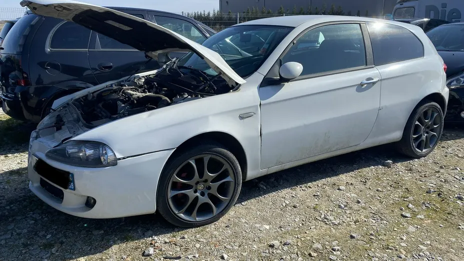 ALFA ROMEO 147 -