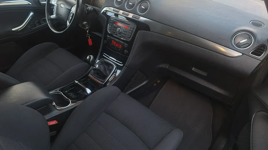 FORD S-MAX -
