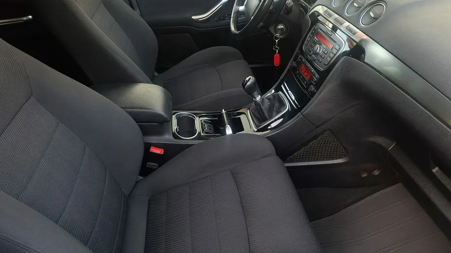 FORD S-MAX -
