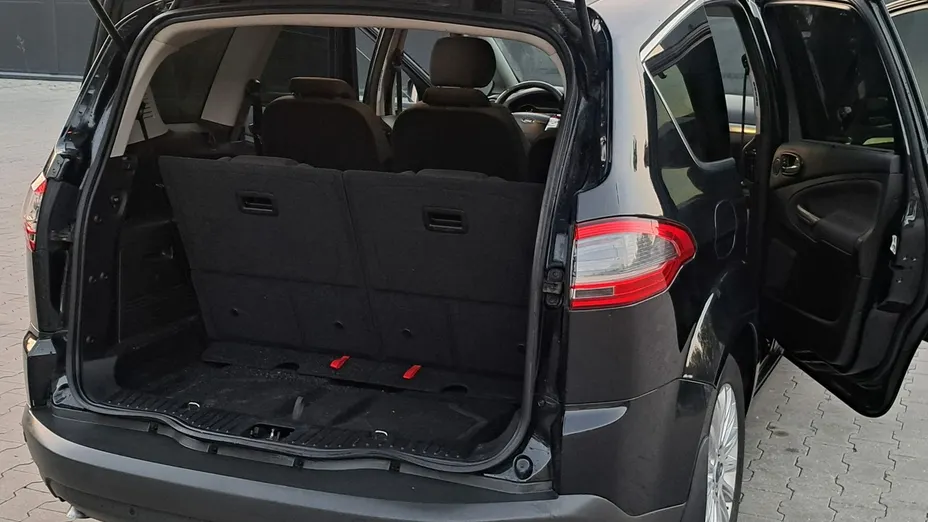 FORD S-MAX -