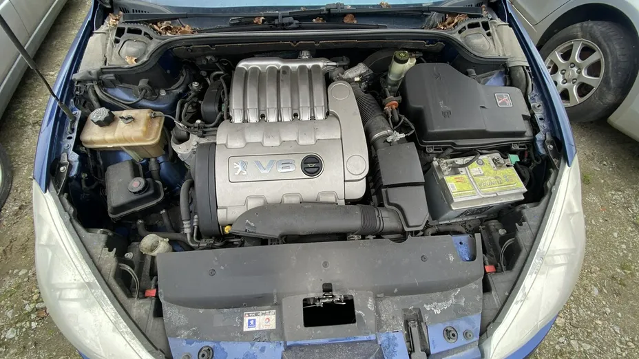 PEUGEOT 407 -