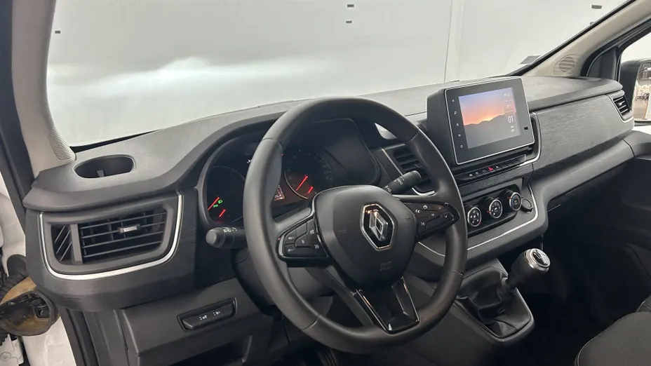 RENAULT Trafic -