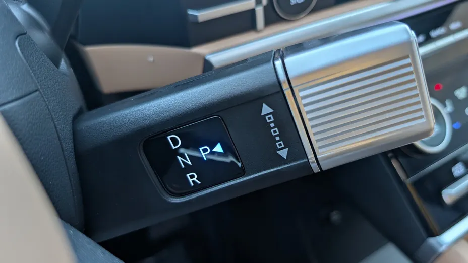 HYUNDAI Santa Fe Santa Fe 1.6 T-GDI PHEV Caligraphy 4WD aut 6os. Nowy