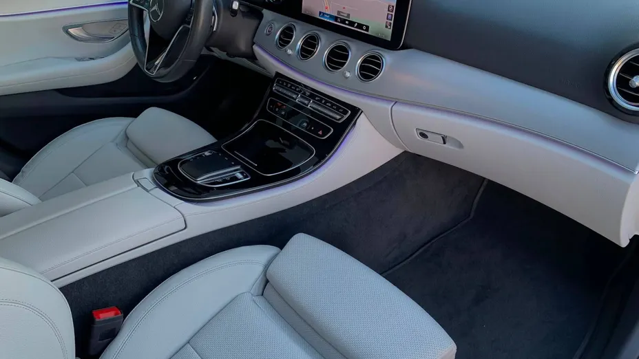 MERCEDES-BENZ E Klasa E 300 de 4-Matic Avantgarde