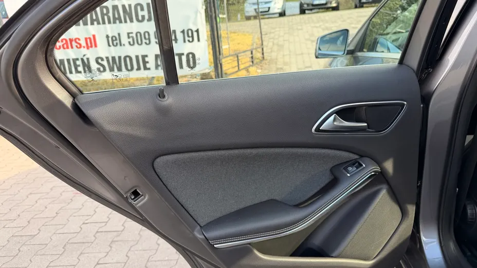 MERCEDES-BENZ A Klasa A 180 BlueEff. Edition Style