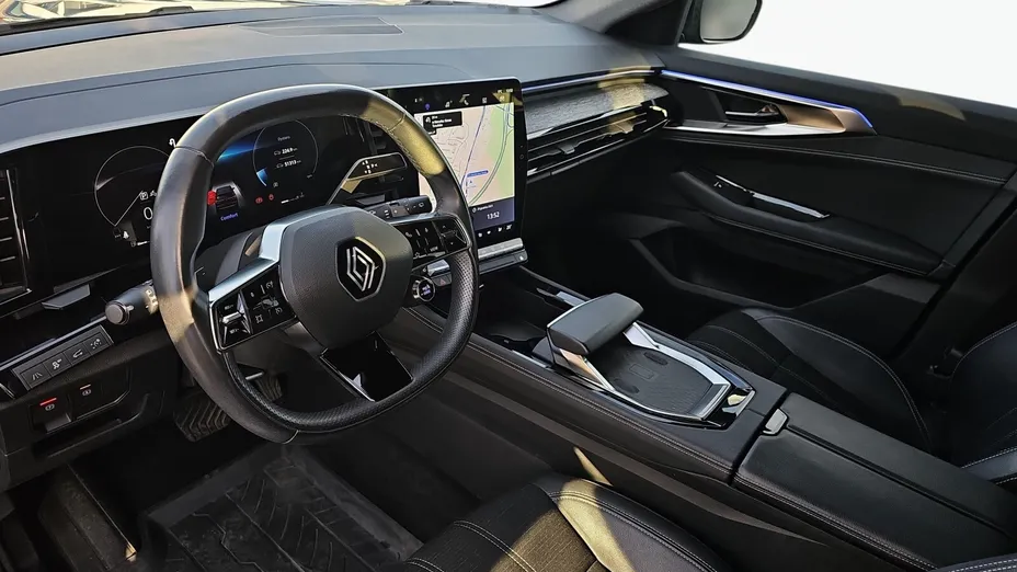 RENAULT Austral Austral 1.3 TCe mHEV Techno aut