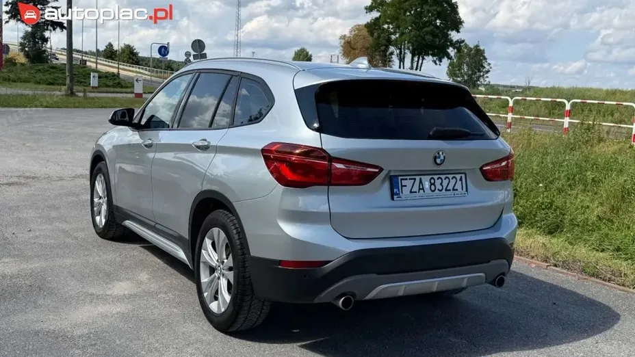 BMW X1 -