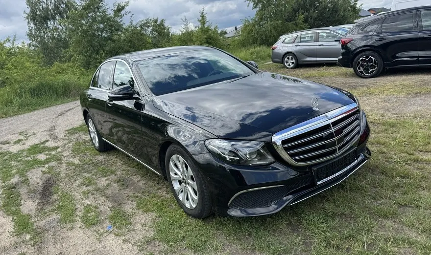 MERCEDES-BENZ E Klasa -