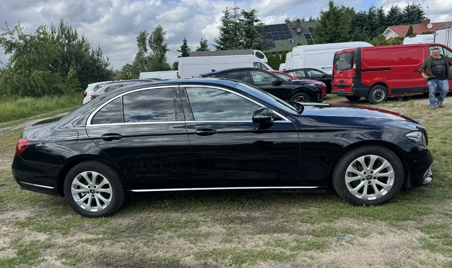 MERCEDES-BENZ E Klasa -