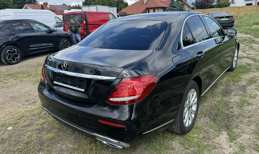 MERCEDES-BENZ E Klasa -