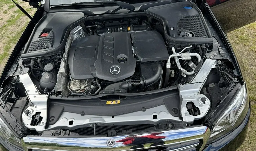 MERCEDES-BENZ E Klasa -