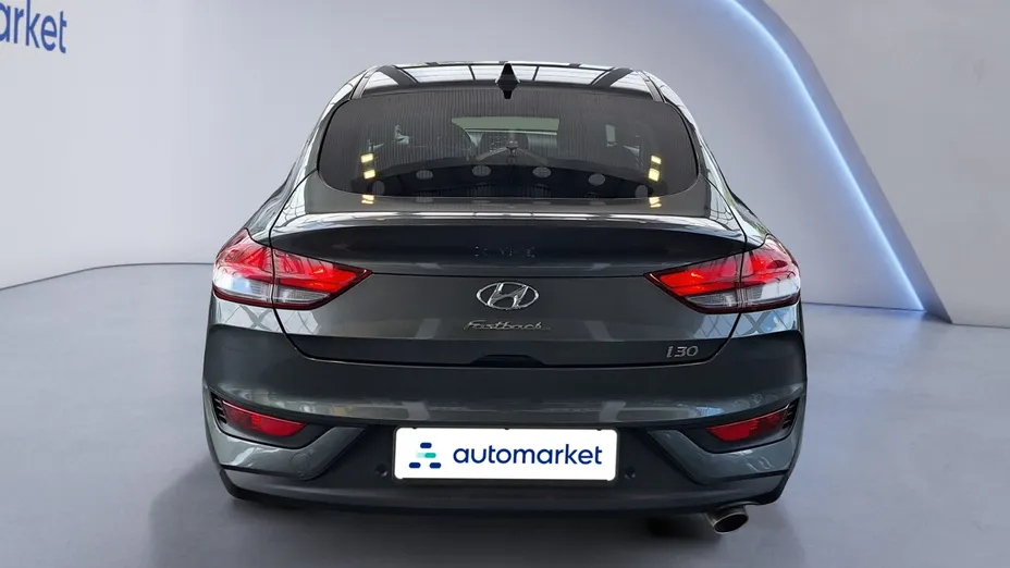 HYUNDAI i30 i30 Fastback 1.5 T-GDI 48V Smart DCT