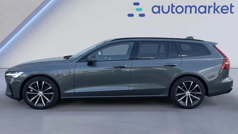 VOLVO V60 V60 T6 AWD Plug-In Hybrid Plus Dark aut