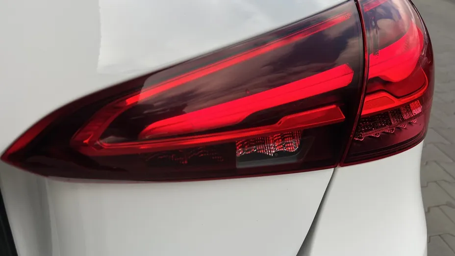 MERCEDES-BENZ A Klasa A 200 AMG Line 7G-DCT
