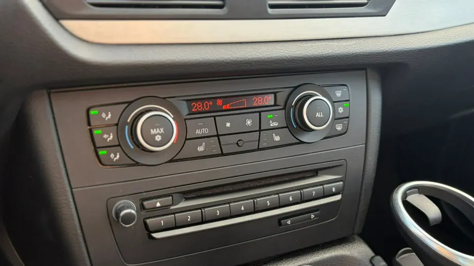 BMW X1 -
