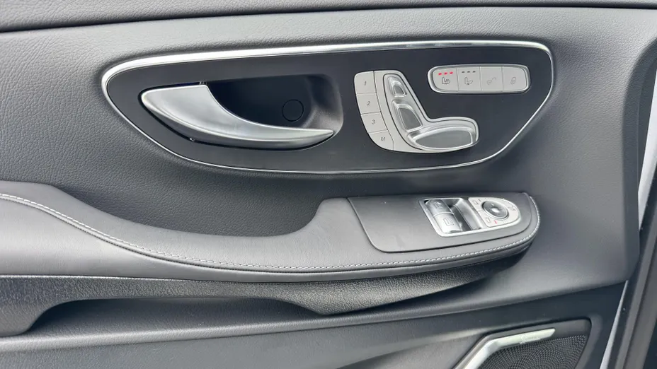 MERCEDES-BENZ V Klasa V 300 d 4-Matic 9G-Tronic Exclusive (długi) Nowy