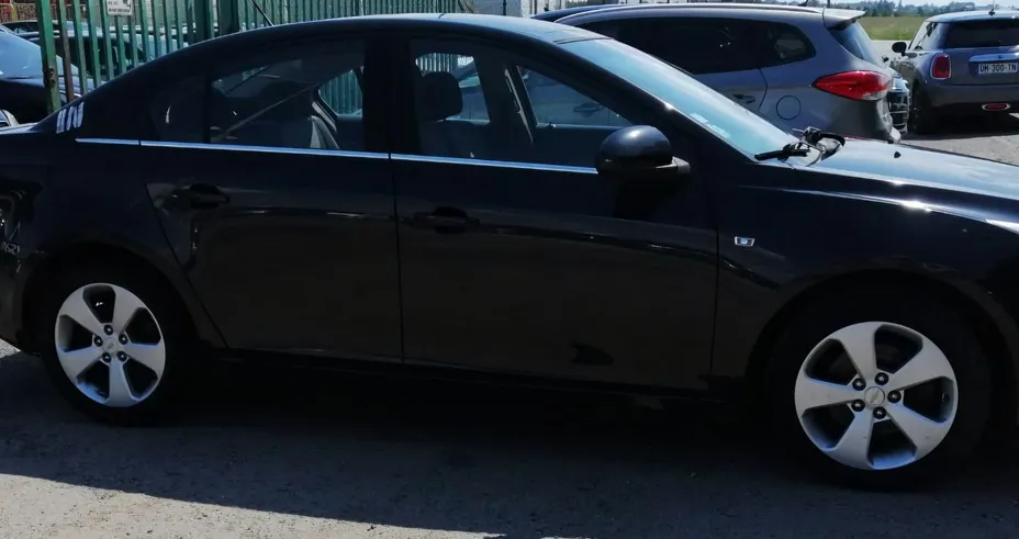 CHEVROLET Cruze -