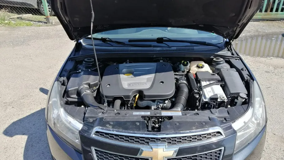 CHEVROLET Cruze -