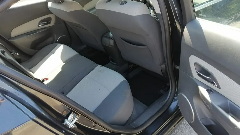 CHEVROLET Cruze -