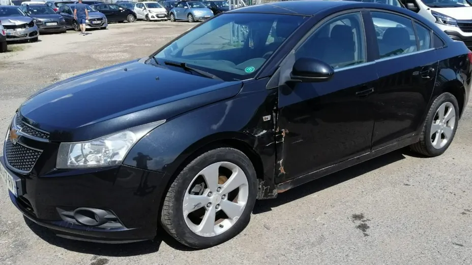 CHEVROLET Cruze -
