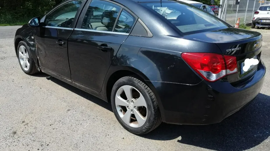 CHEVROLET Cruze -