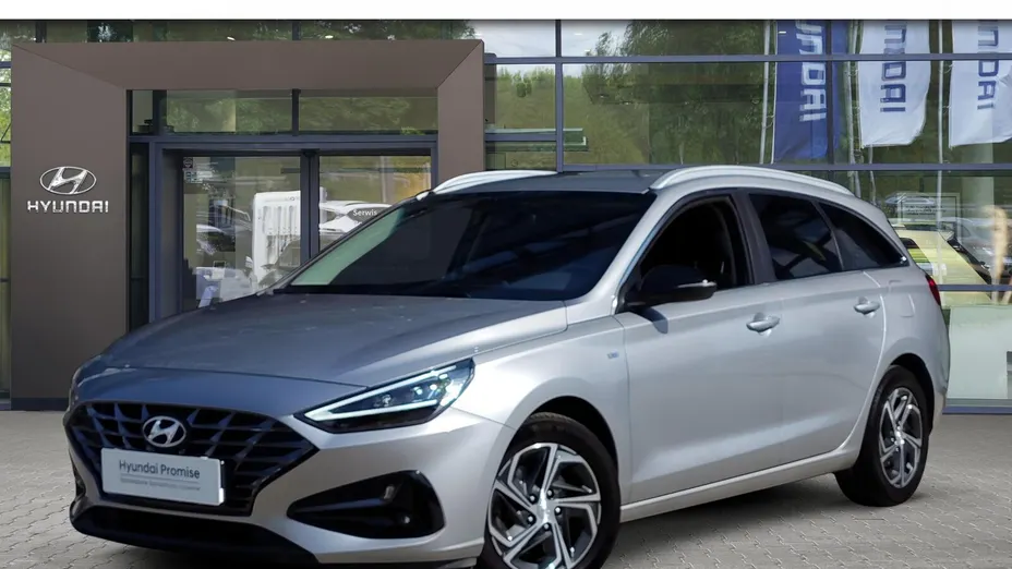 HYUNDAI i30 -