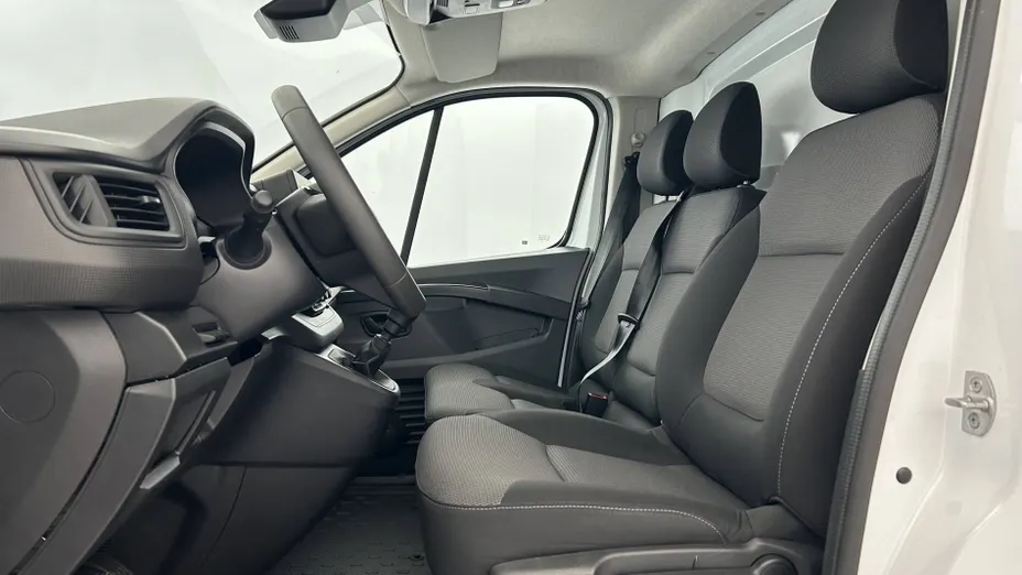 RENAULT Trafic -