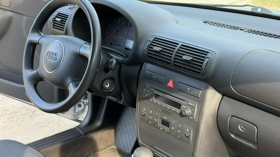 AUDI A3 -