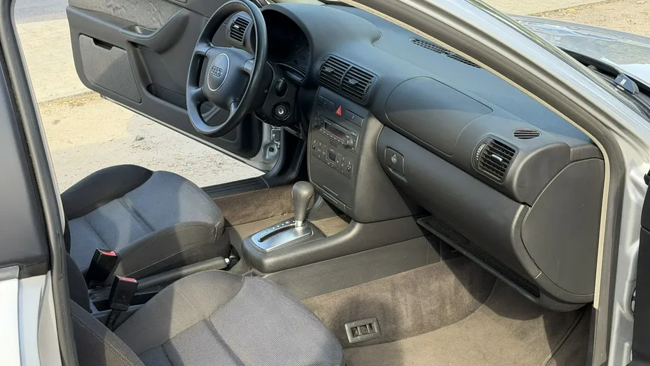 AUDI A3 -