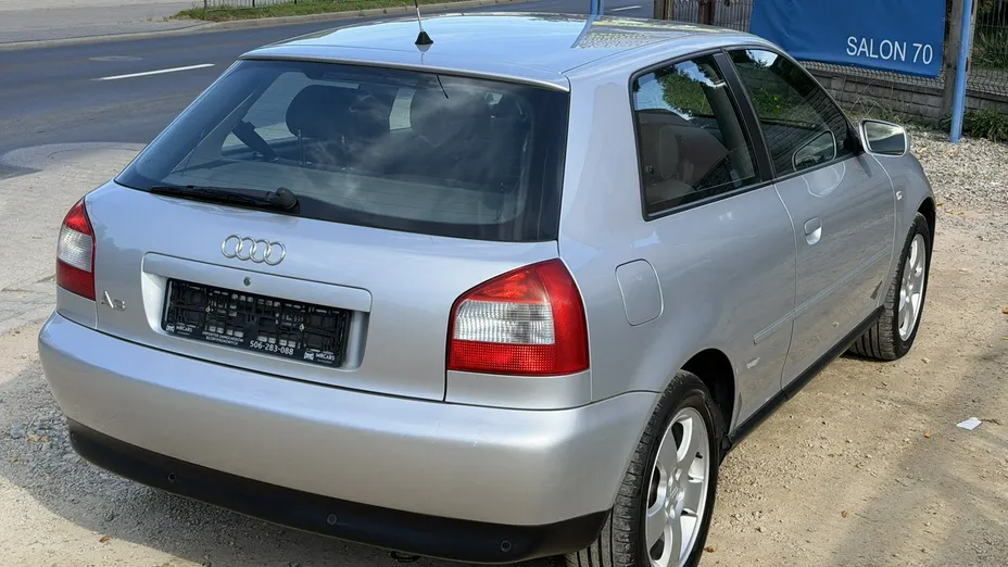 AUDI A3 -