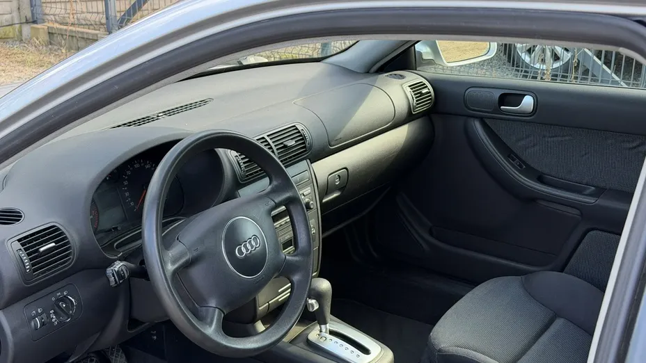 AUDI A3 -