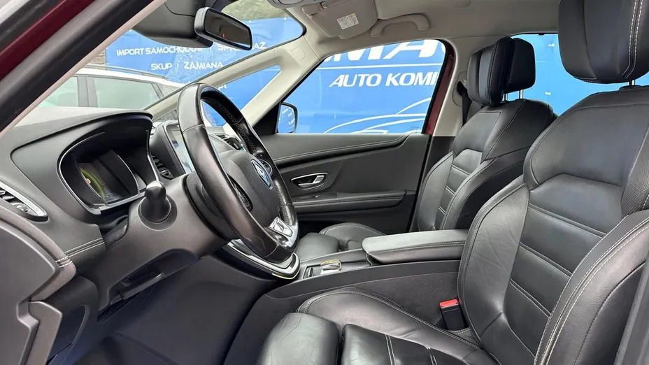RENAULT Scenic -