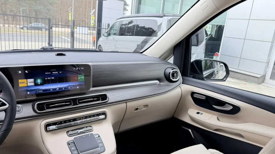 MERCEDES-BENZ V Klasa V 250 d 4-Matic 9G-Tronic Avantgarde (długi) Nowy