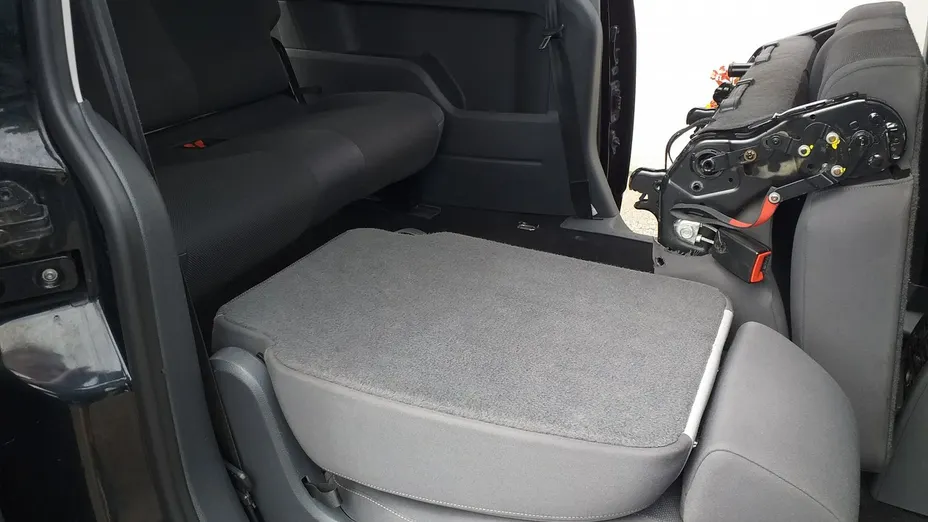 VOLKSWAGEN Caddy -