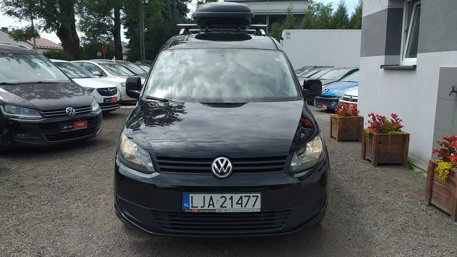 VOLKSWAGEN Caddy -