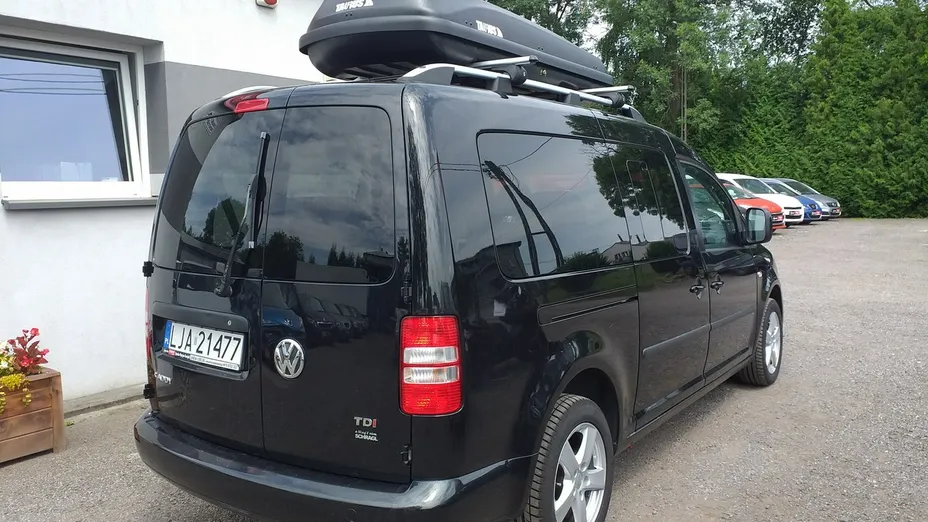 VOLKSWAGEN Caddy -