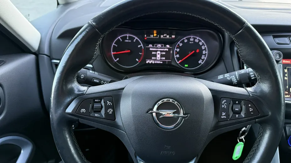 OPEL Zafira -