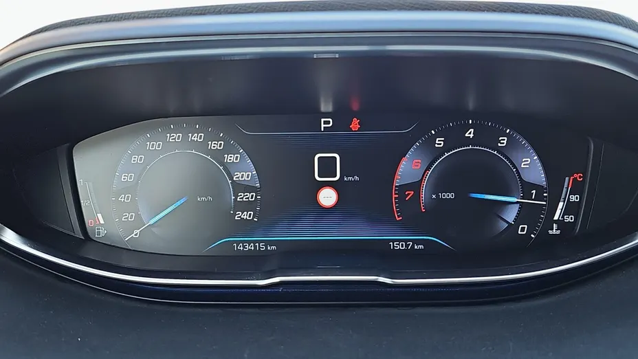 PEUGEOT 5008 5008 1.6 PureTech Allure S&S EAT8