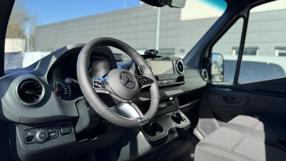 MERCEDES-BENZ Sprinter Sprinter 319 CDI Standard SELECT 9G-Tronic AWD 907.633 11m3 Nowy