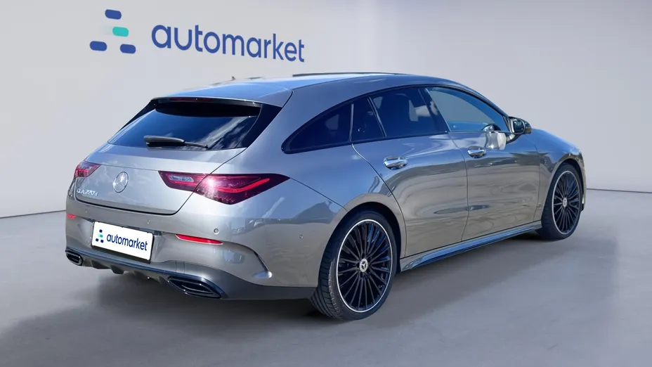 MERCEDES-BENZ CLA CLA 220 d AMG Line 8G-DCT