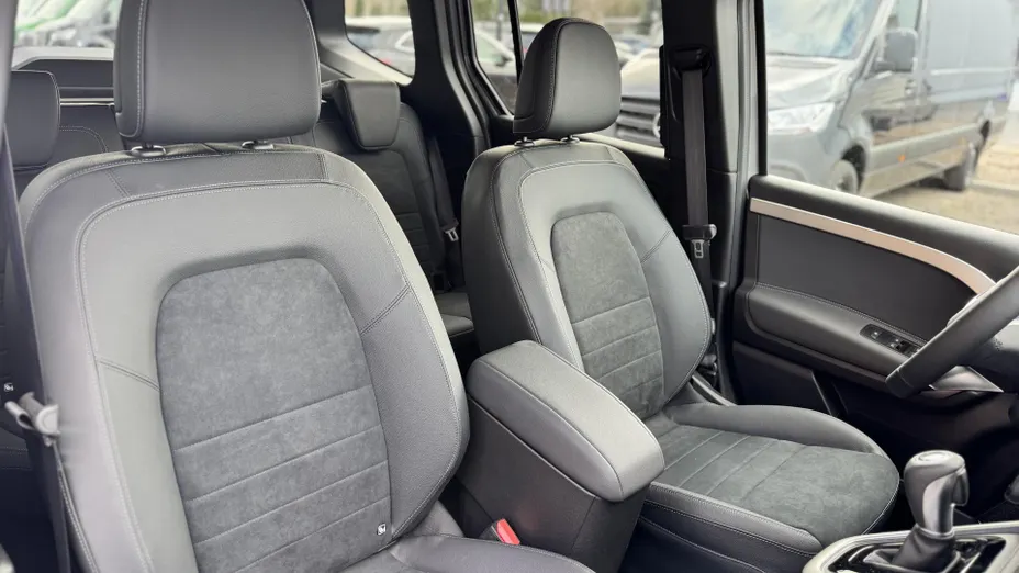 MERCEDES-BENZ T klasa T 180 Progressive aut Nowy