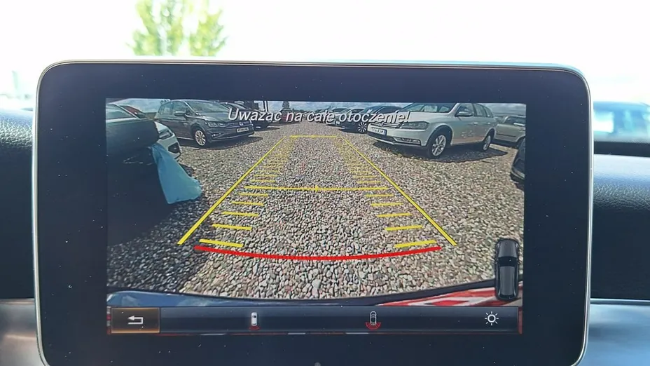 MERCEDES-BENZ C Klasa -