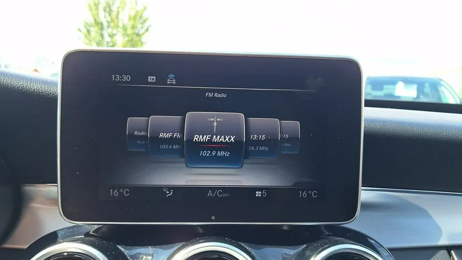 MERCEDES-BENZ C Klasa -