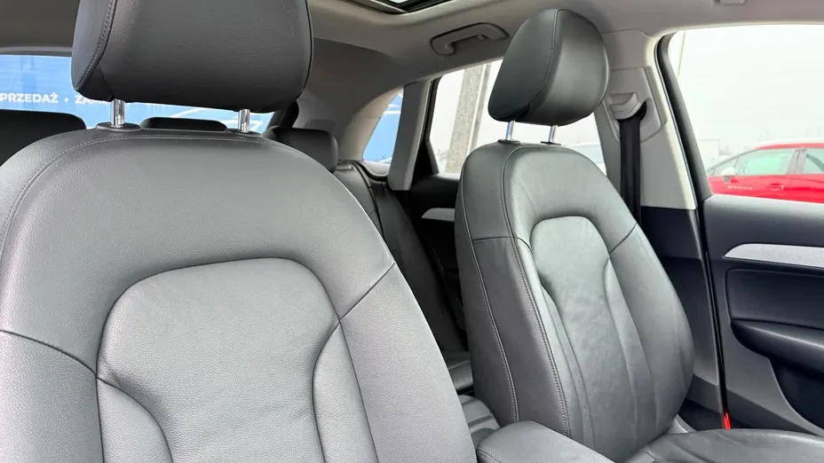 AUDI Q3 -