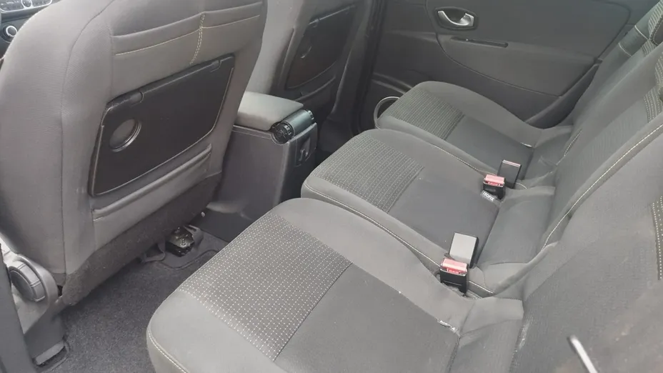 RENAULT Scenic -