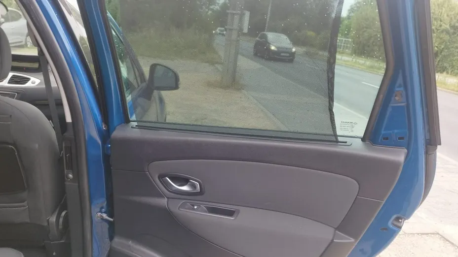 RENAULT Scenic -